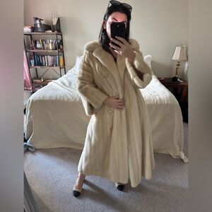 Vintage Christian Dior cream mink full length/midi fur coat size xs/s